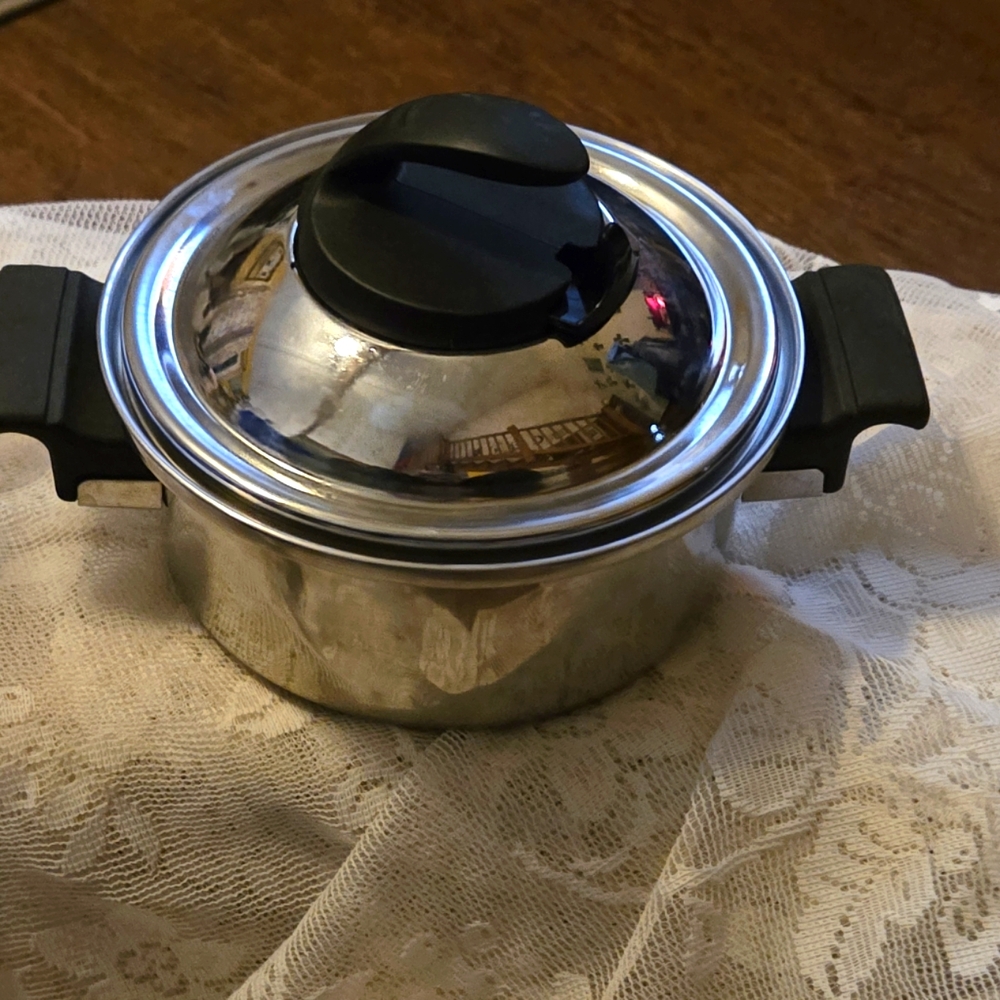 ROYAL QUEEN Multi Core 5 Ply MC2000 Stainless Steel 6.5" Small Cooking Pot w/Lid